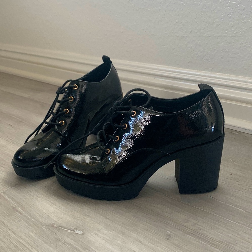 Black gothic heels